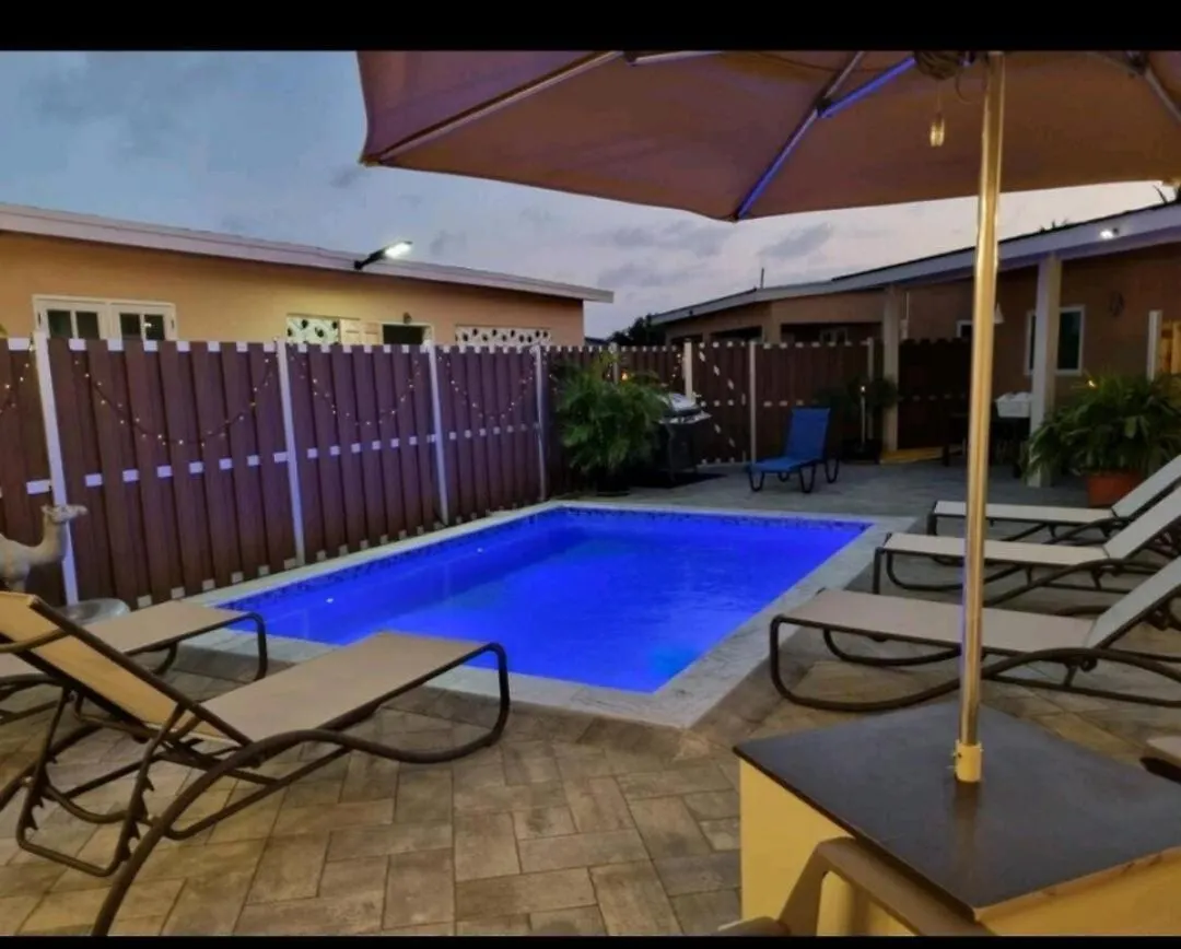 Ady'S Studio Apartments By Losaaruba Savaneta Aruba
